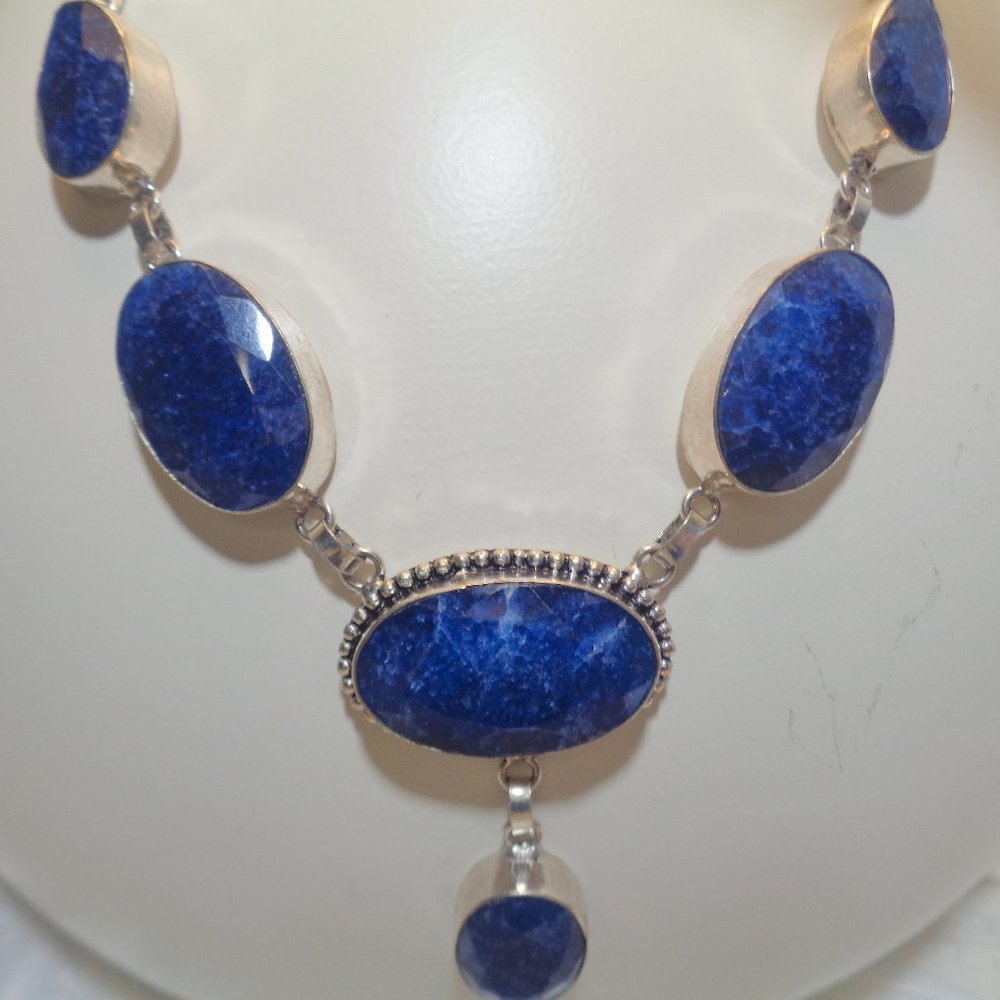 925 Sterling Silver Naturalr Saphire Gemstone Neck